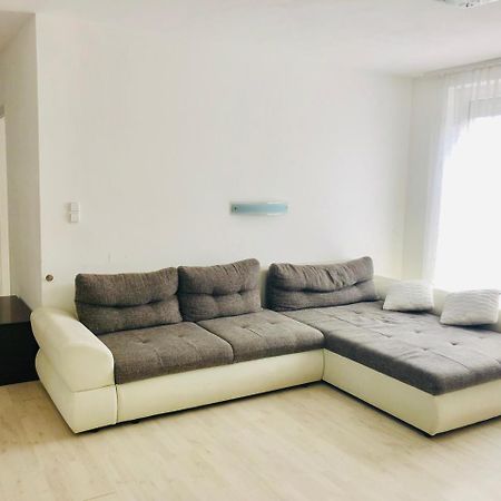 Akacvirag Apartman Daire Siofok Dış mekan fotoğraf