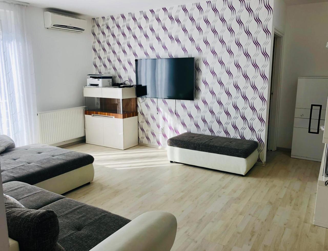 Akacvirag Apartman Daire Siofok Dış mekan fotoğraf